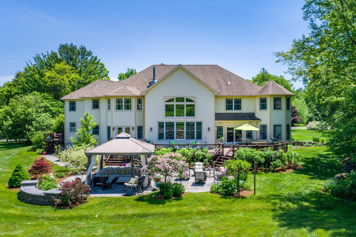 STUNNING WEST PITTSFIELD CONTEMPORARY HOME
