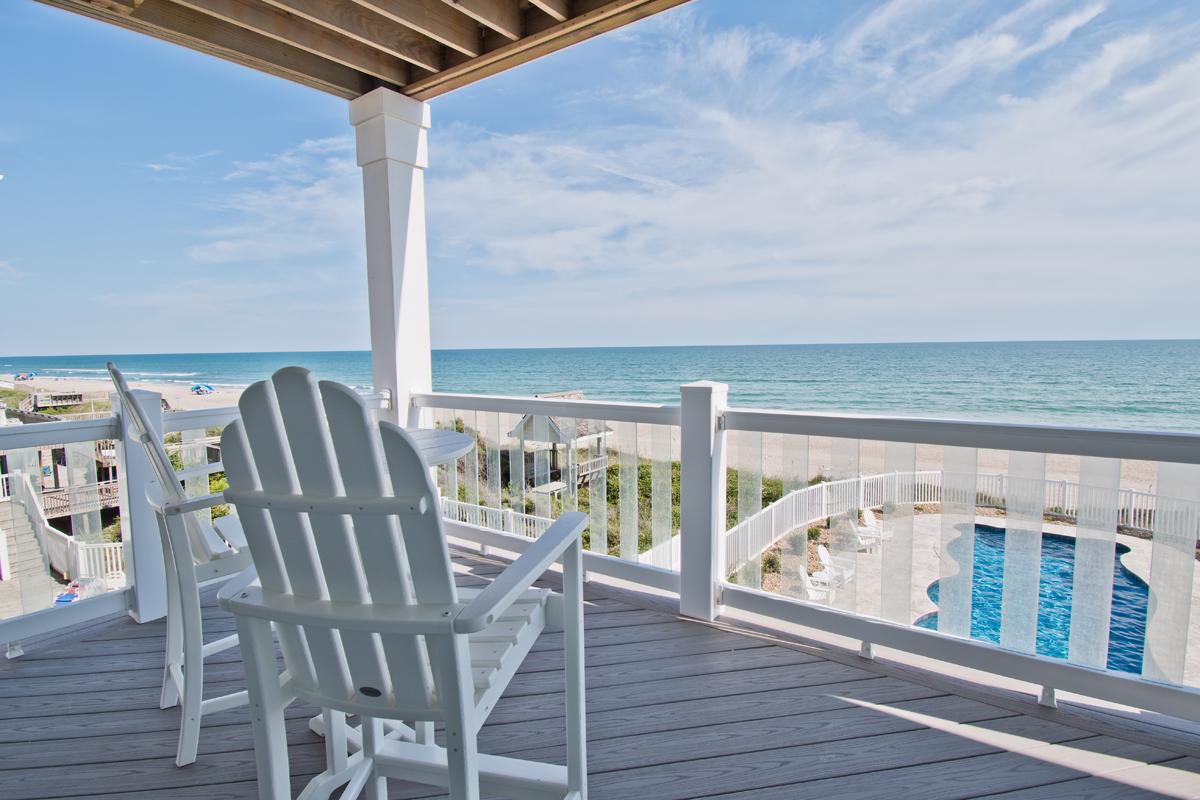 A RARE FIND ON BOGUE BANKS North Carolina Luxury Homes Mansions For