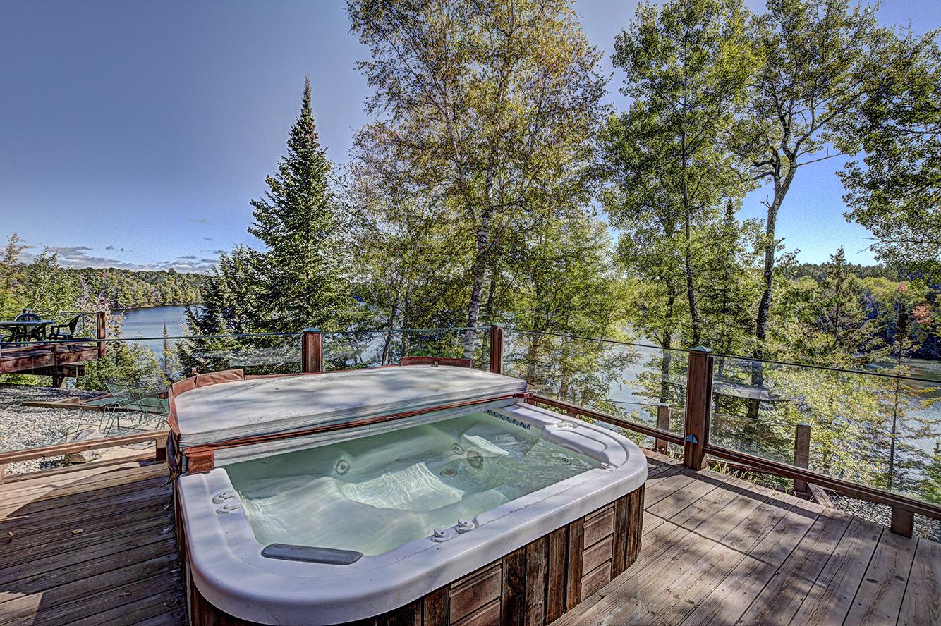 BASS LAKE LODGE A NORTHWOODS PLAYGROUND Wisconsin Luxury Homes