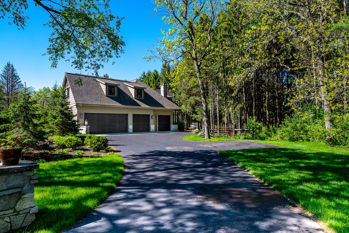 A SPACIOUS HOME ON 50 ACRES Wisconsin Luxury Homes Mansions For