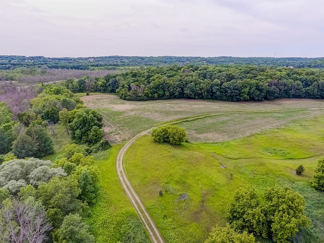 A PERFECT 107 ACRE SETTING Wisconsin Luxury Homes Mansions For Sale