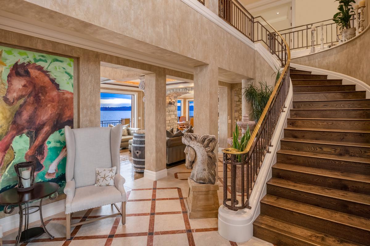 WATERFRONT ESTATE IN MEDINA WASHINGTON Washington Luxury Homes