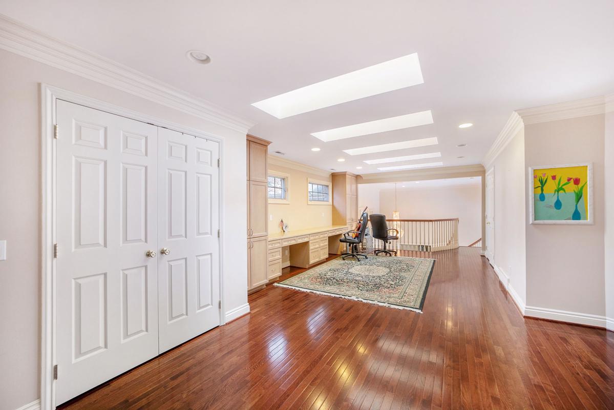 BLOOMFIELD HILLS BEAUTY Michigan Luxury Homes Mansions For Sale