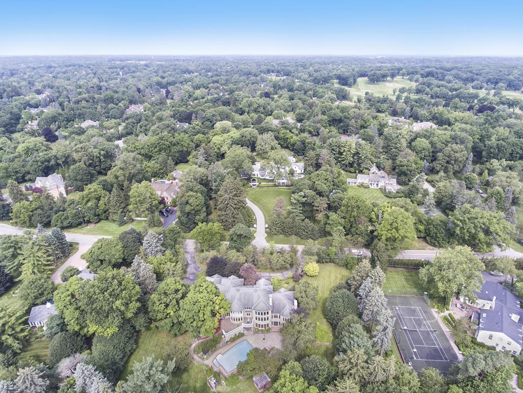 BLOOMFIELD HILLS BEAUTY Michigan Luxury Homes Mansions For Sale
