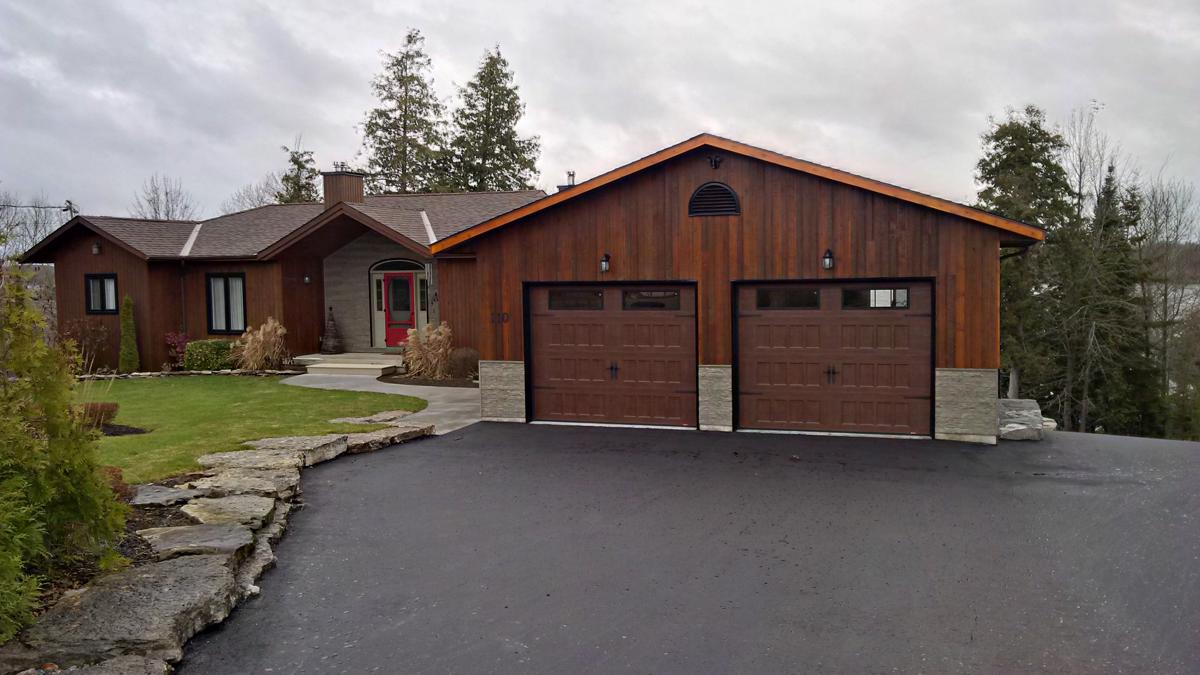 BEAUTIFUL LINWOOD HOME Ontario Luxury Homes Mansions For Sale