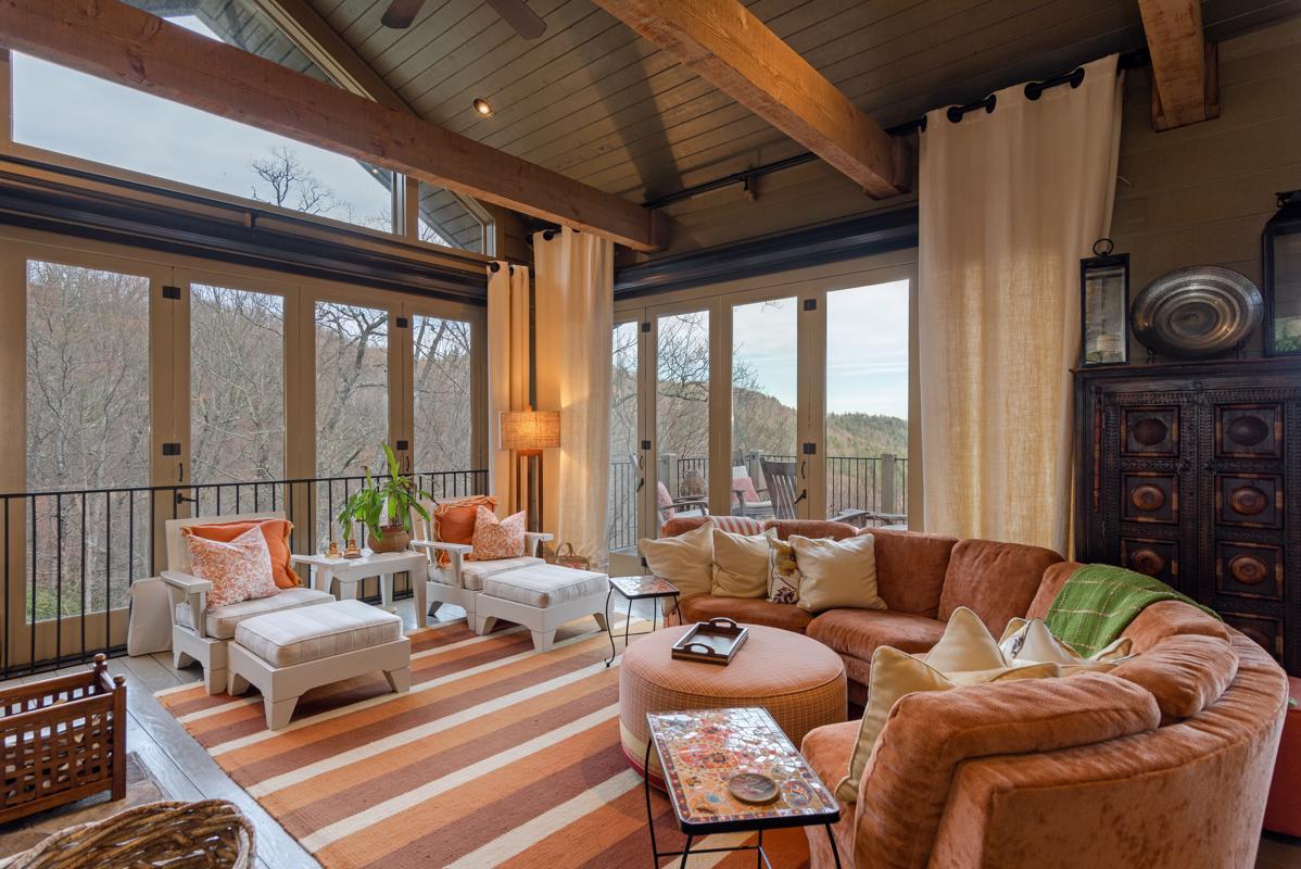 WADE HAMPTON MASTERPIECE North Carolina Luxury Homes Mansions For