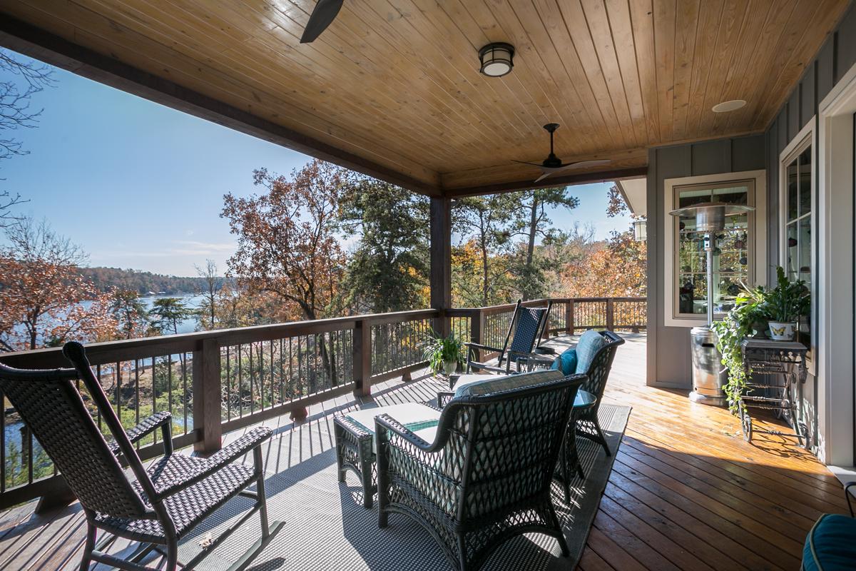 LAKE TUSCALOOSA LIVING AT ITS BEST Alabama Luxury Homes Mansions