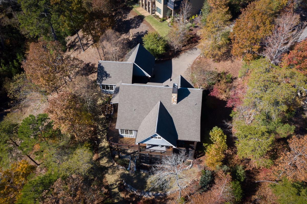 LAKE TUSCALOOSA LIVING AT ITS BEST Alabama Luxury Homes Mansions