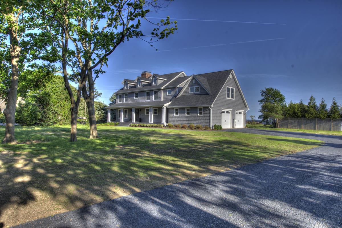 36 SALTMEADOW LANE BAYPORT NY New York Luxury Homes Mansions For