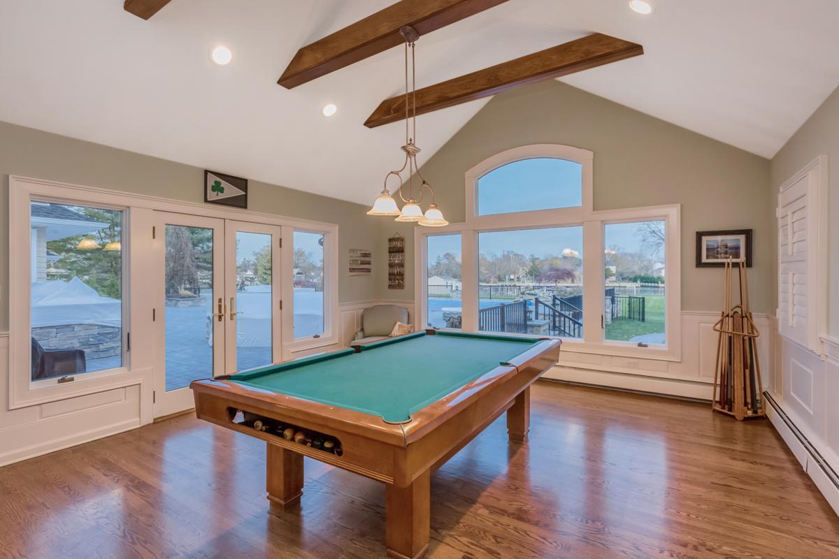 WATERFRONT ON WILLETTS POINT New York Luxury Homes Mansions For