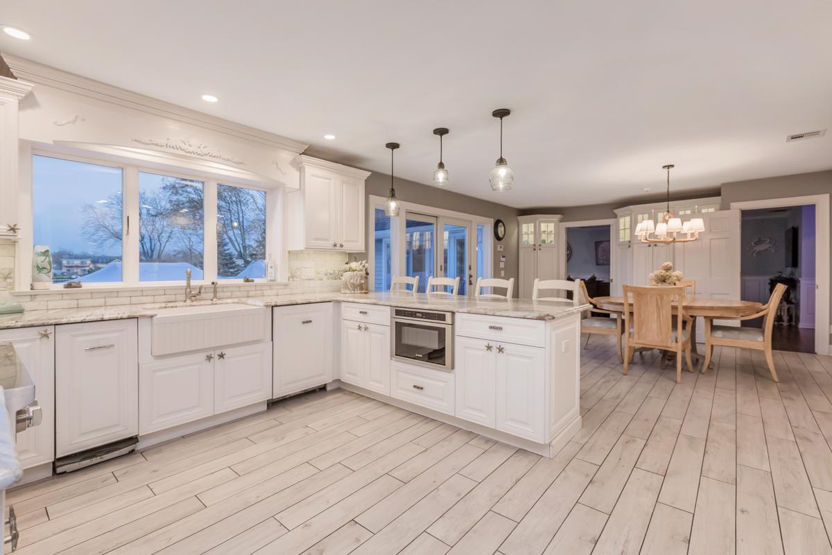 WATERFRONT ON WILLETTS POINT New York Luxury Homes Mansions For