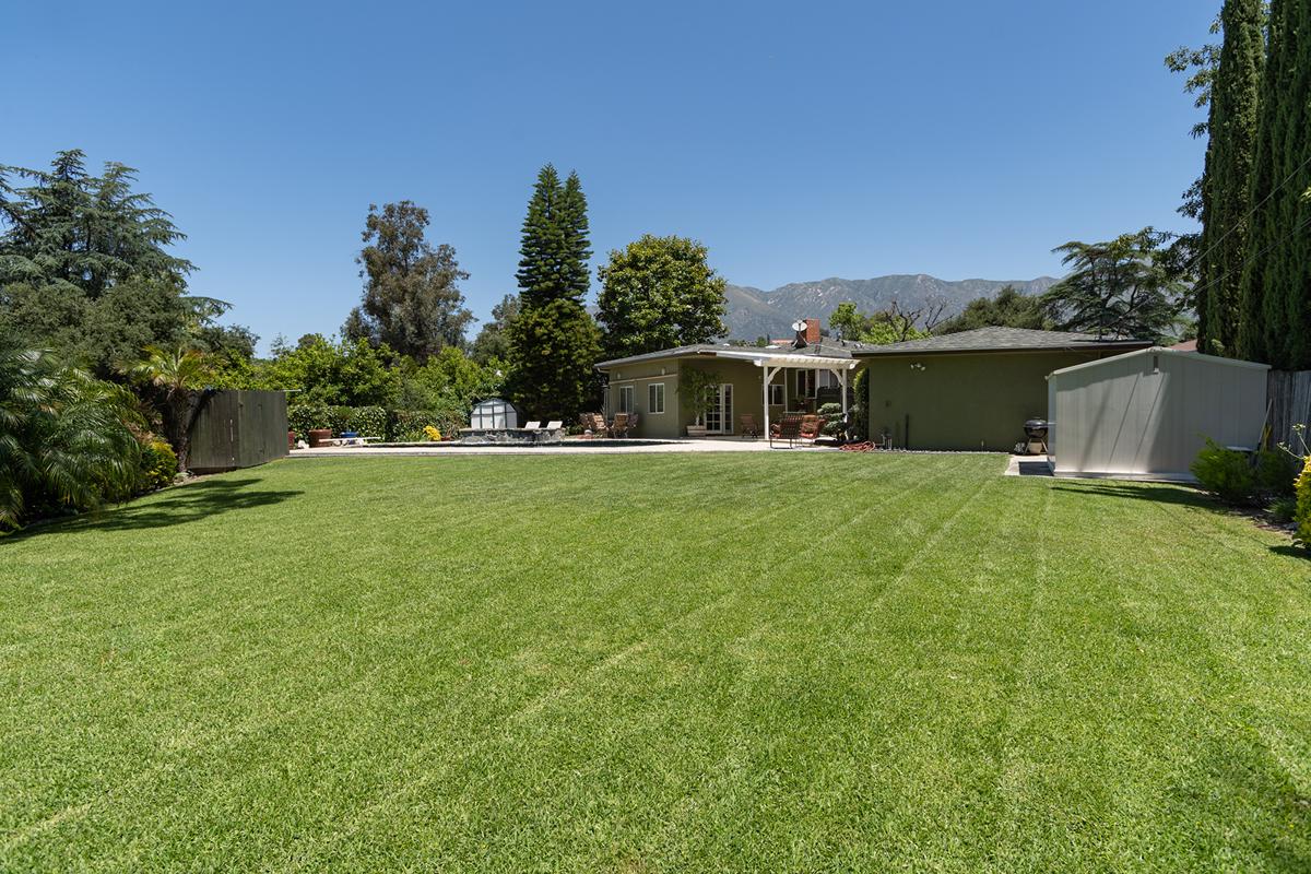 CULDESAC HOME IN MONTROSE California Luxury Homes Mansions For