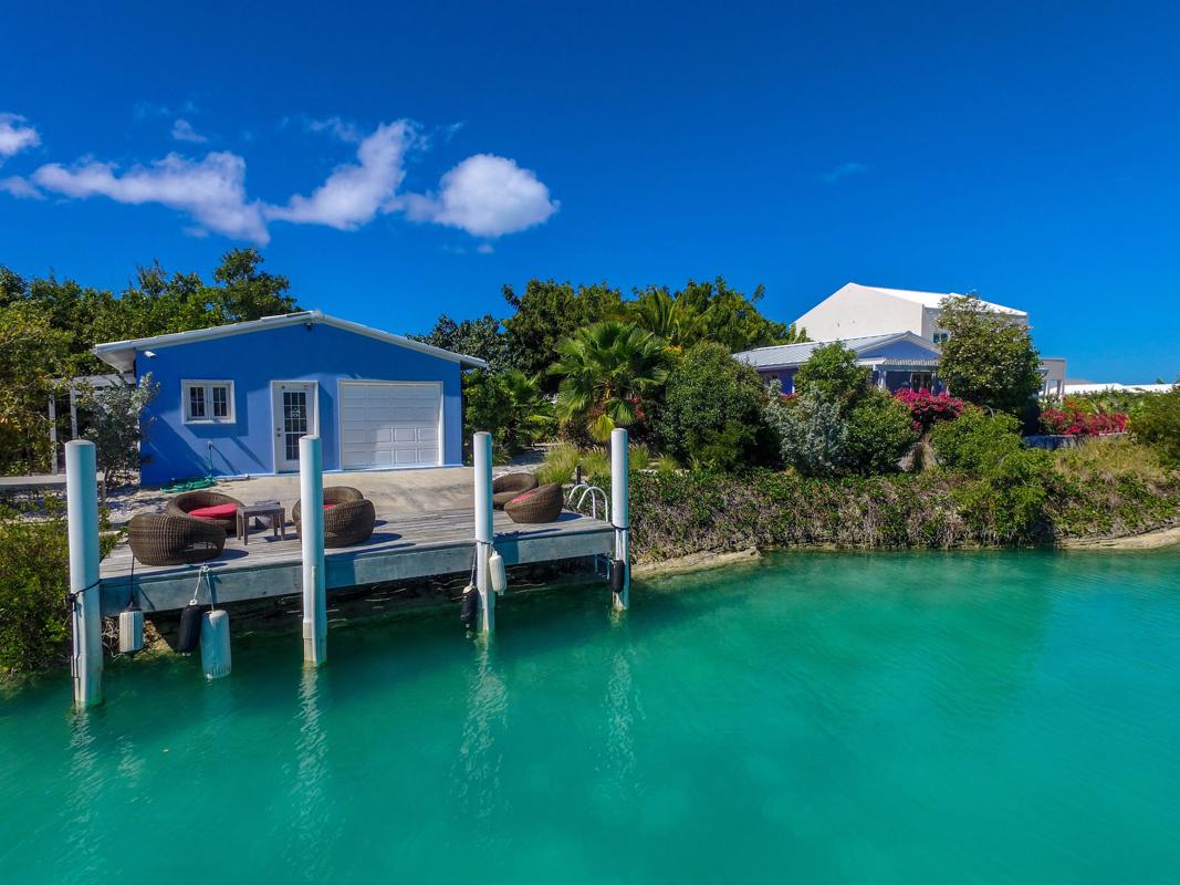 LARGE LEEWARD,TCI PROPERTY Turks and Caicos Islands Luxury Homes