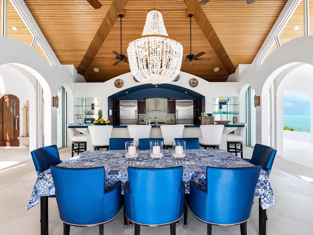 MANDALAY VILLA LONG BAY BEACH Turks and Caicos Islands Luxury Homes