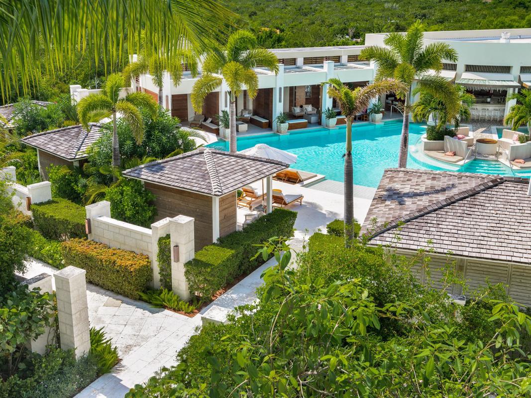 THE SHORE CLUB CONDO Turks and Caicos Islands Luxury Homes Mansions For Sale Luxury Portfolio