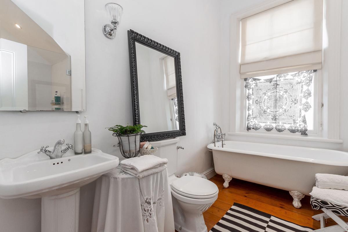 Luxury homes in 特米斯夫人