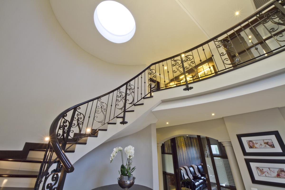 A TIMELESS CLASSIC WHERE ELEGANCE AND SOPHISTICATION MERGE South