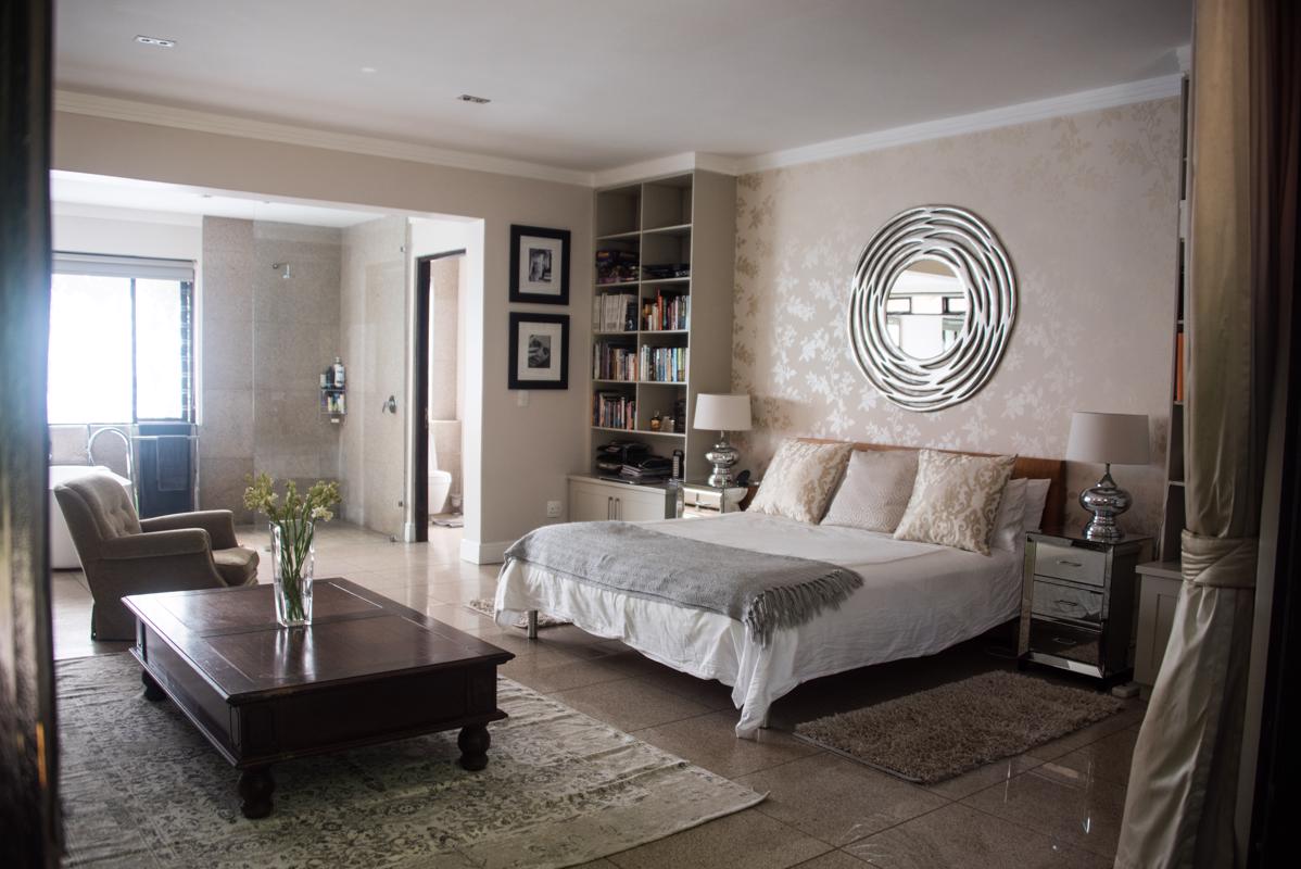 独特的酒店位于橡树地的中心 luxury real estate