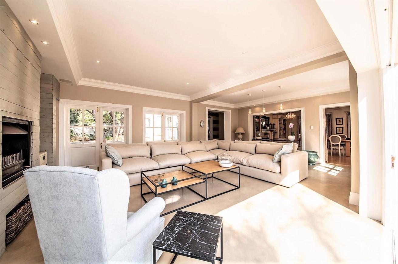 Mansions 独特的酒店位于橡树地的中心