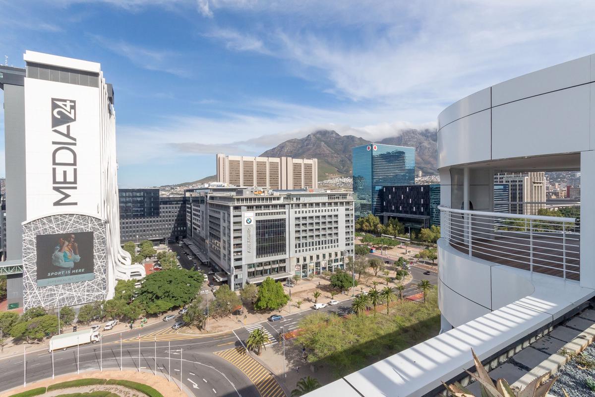 华美角顶层公寓 luxury real estate