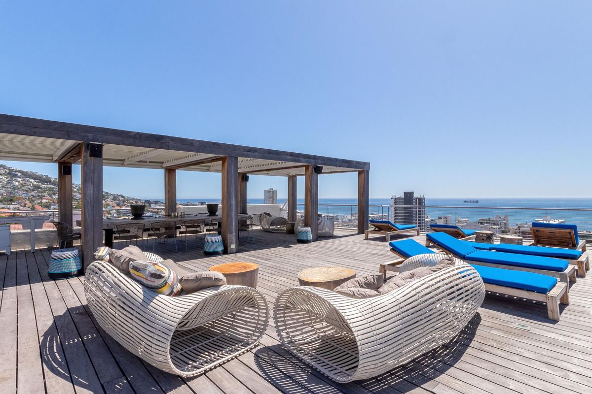 LUXURY PENTHOUSE WITH MILLION-DOLLAR VIEW