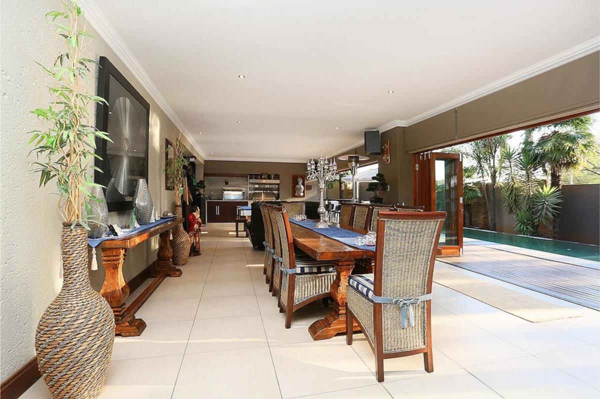 行政港  luxury real estate