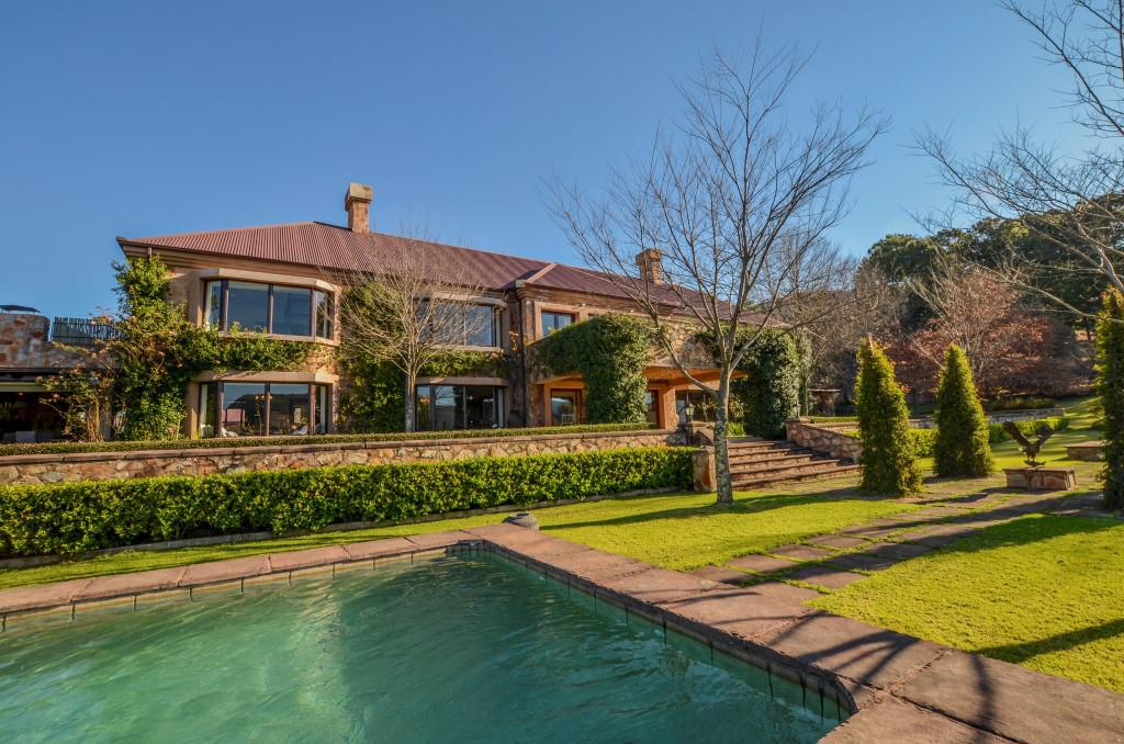 Luxury real estate 庄园 — 沃尔克森乡村庄园酒店