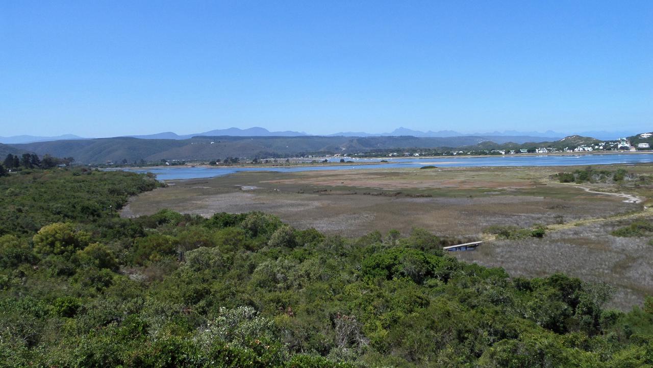 UPMARSH SANTORININI IN PLETTENBERG BAY South Africa Luxury Homes