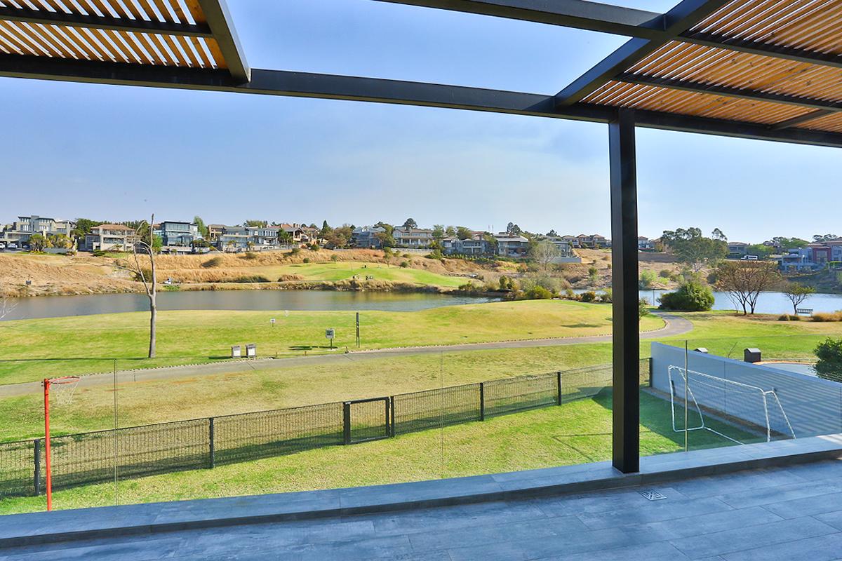 Luxury properties 当代建筑设计