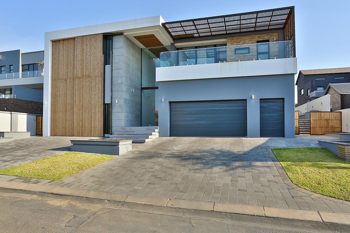 Luxury real estate 当代建筑设计