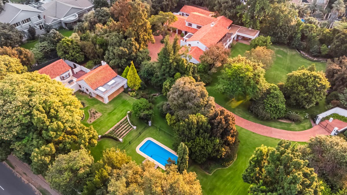 Ambassadorial Mediterranean Mansion 65 Carlmarie Road, Hyde Park