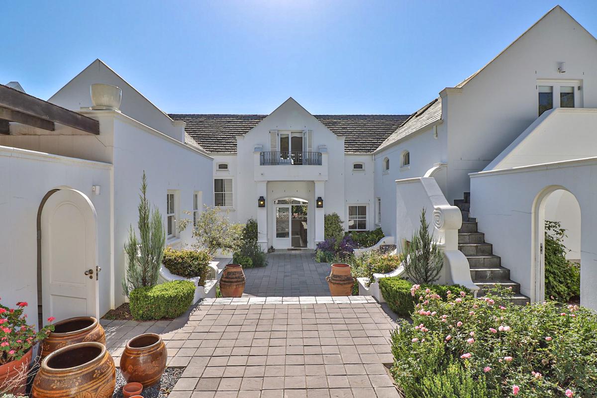Luxury Homes For Sale in Stellenbosch, Western Cape, South Africa
