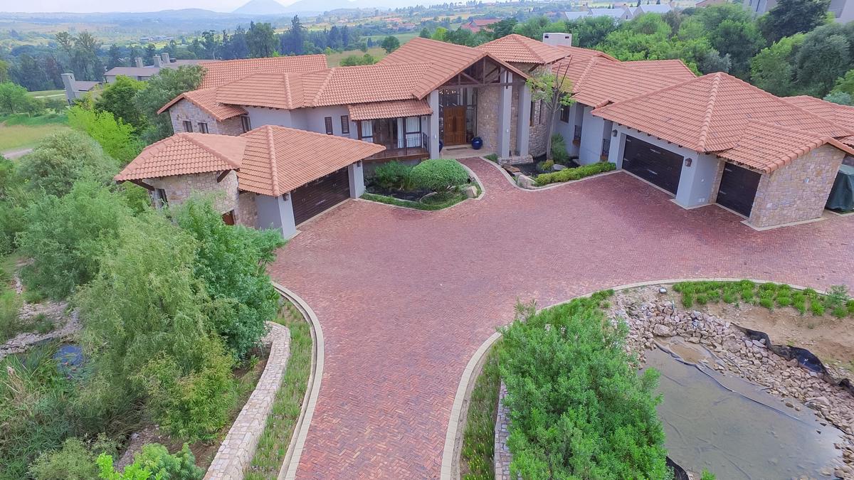 ELEGANT BLAIR ATHOLL HOME South Africa Luxury Homes Mansions For