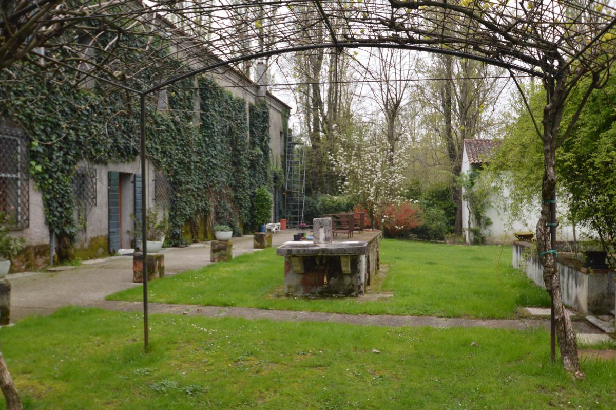 Luxury homes 维利亚福斯卡里