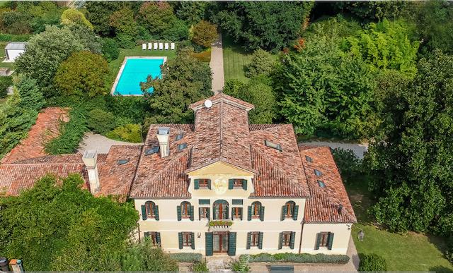 HISTORIC 16TH CENTURY VILLA