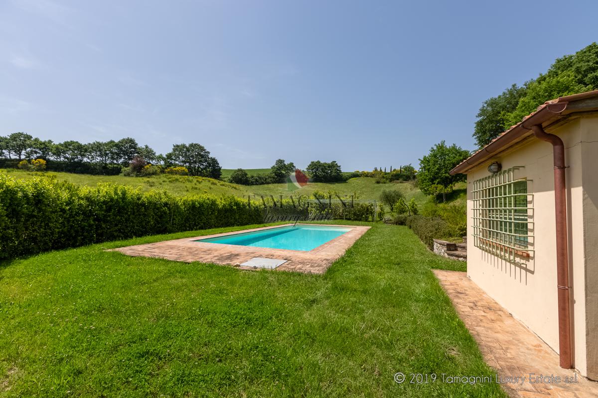 Mansions in 坐落在托斯卡纳乡村的庄园