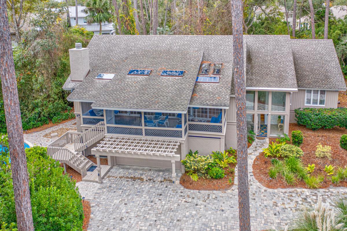 SECOND ROW OCEAN-ORIENTED HOME IN PALMETTO DUNES