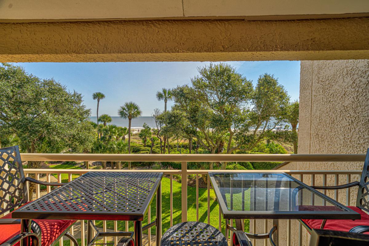 469 CAPTAINS WALK VILLAS