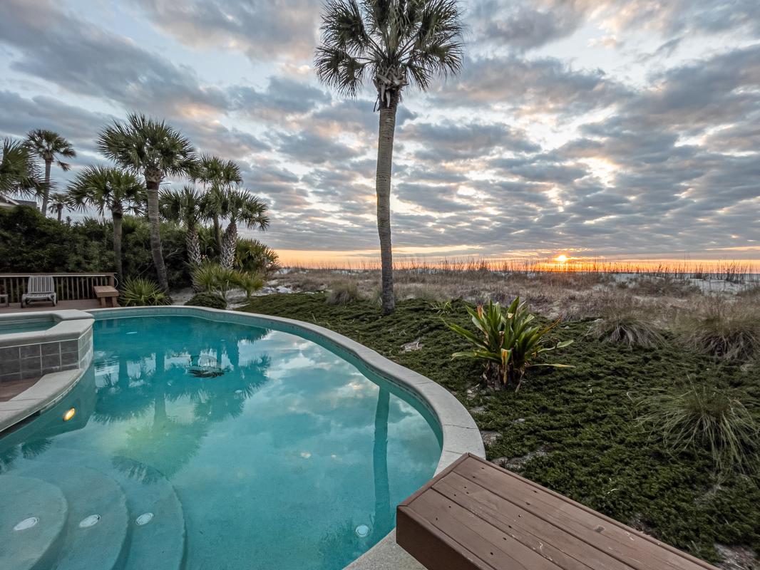 OCEANFRONT HOME IN PRESTIGIOUS PALMETTO DUNES