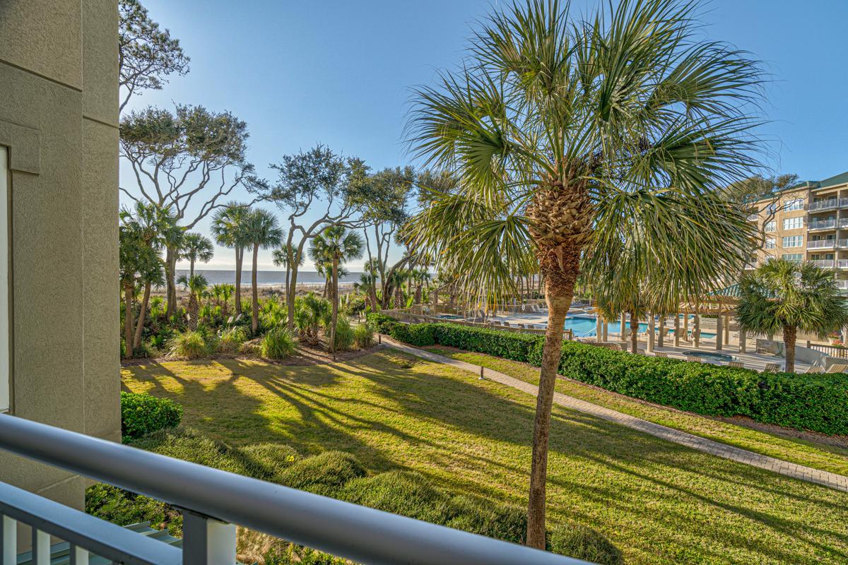 OCEANFRONT THREE BEDROOM CONDO South Carolina Luxury Homes Mansions