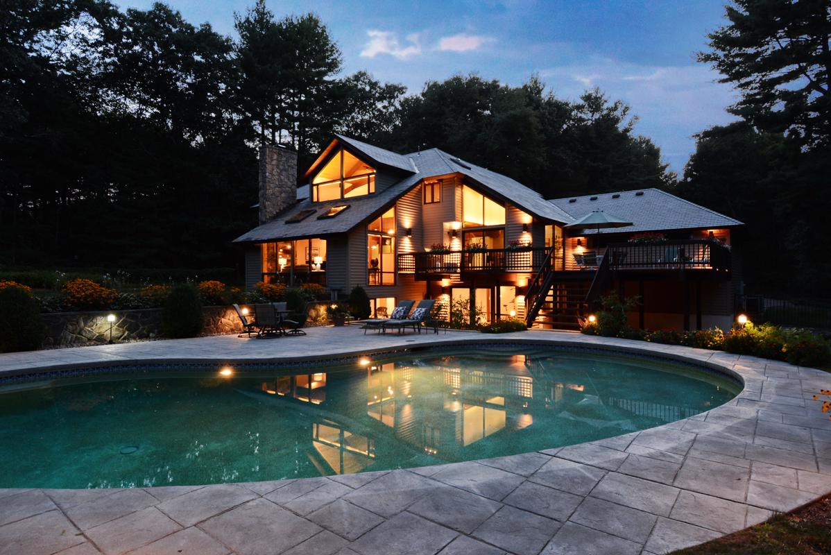 UPSCALE, PRIVATE CULDESAC SETTING Massachusetts Luxury Homes