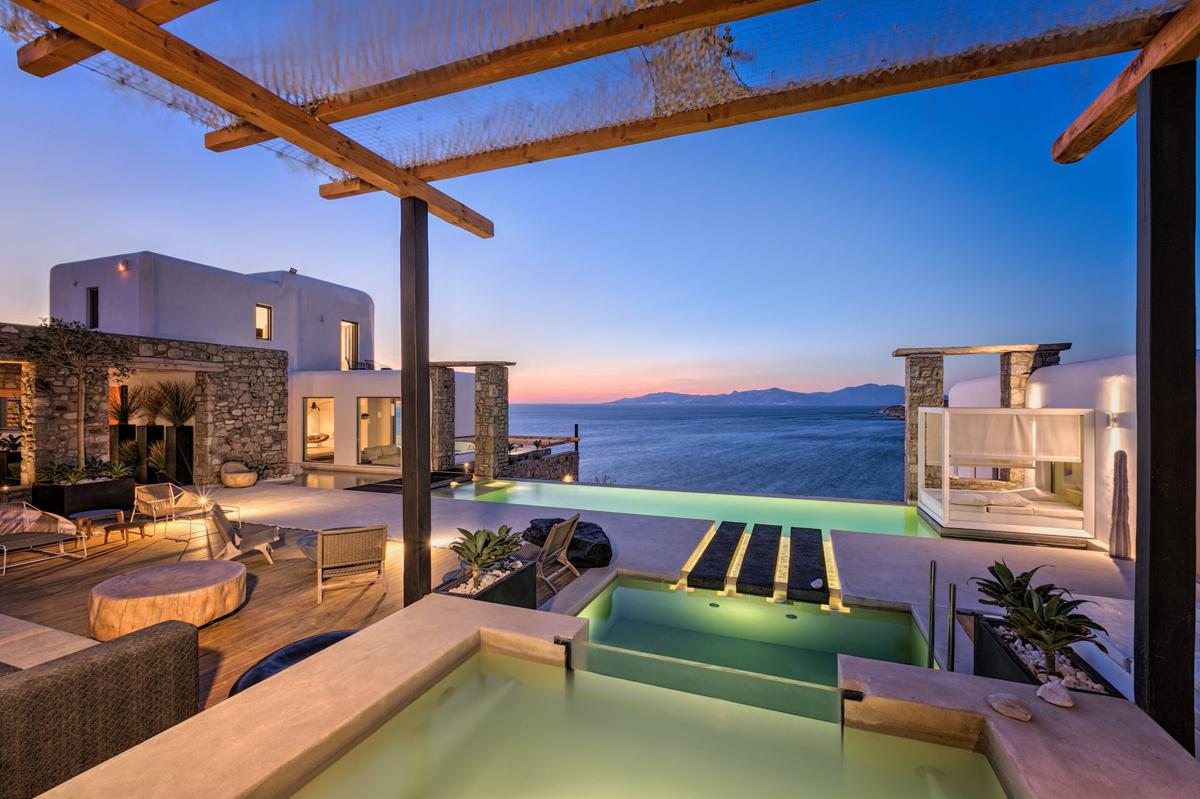 Greece Luxury Homes and Greece Luxury Real Estate Property Search