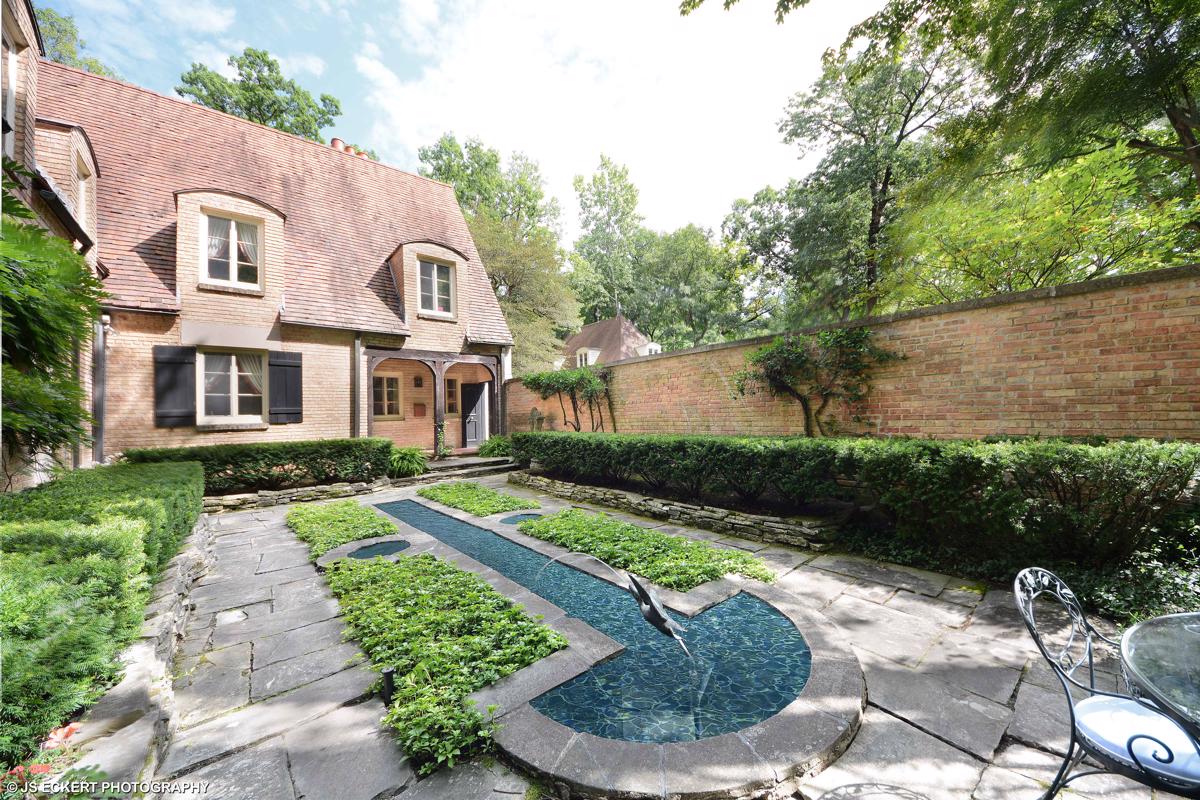 FABULOUS WALTER FRAZIER DESIGNED HOME Illinois Luxury Homes Mansions For Sale Luxury Portfolio