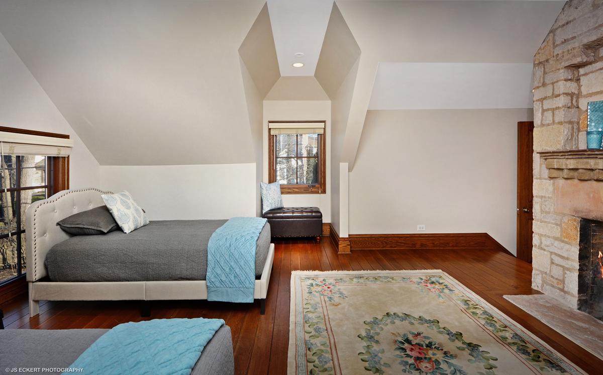 JEROME CERNY ENGLISH COUNTRY HOME Illinois Luxury Homes Mansions