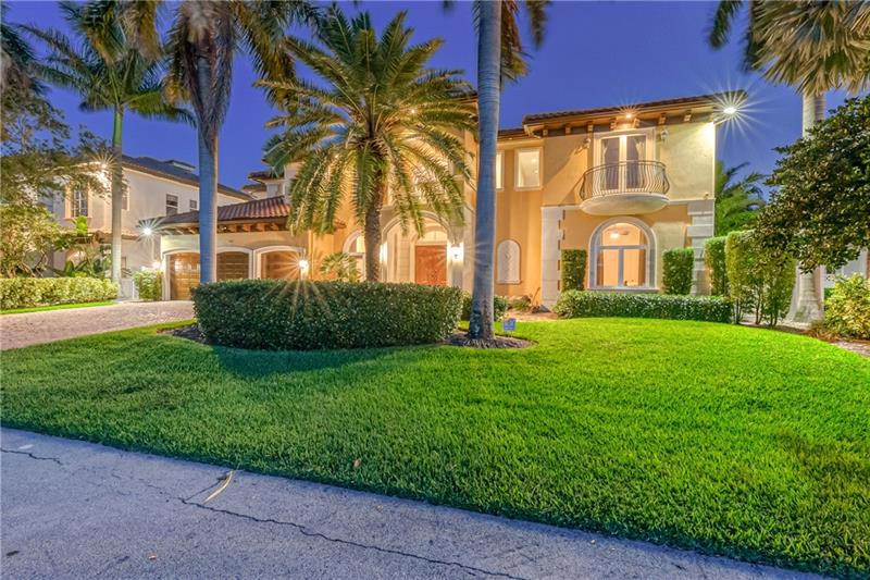 A MAGNIFICENT WATERFRONT ESTATE