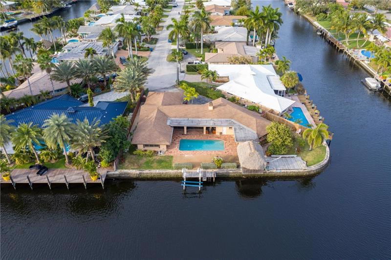 WILTON MANORS ON MIDDLE RIVER Florida Luxury Homes Mansions For