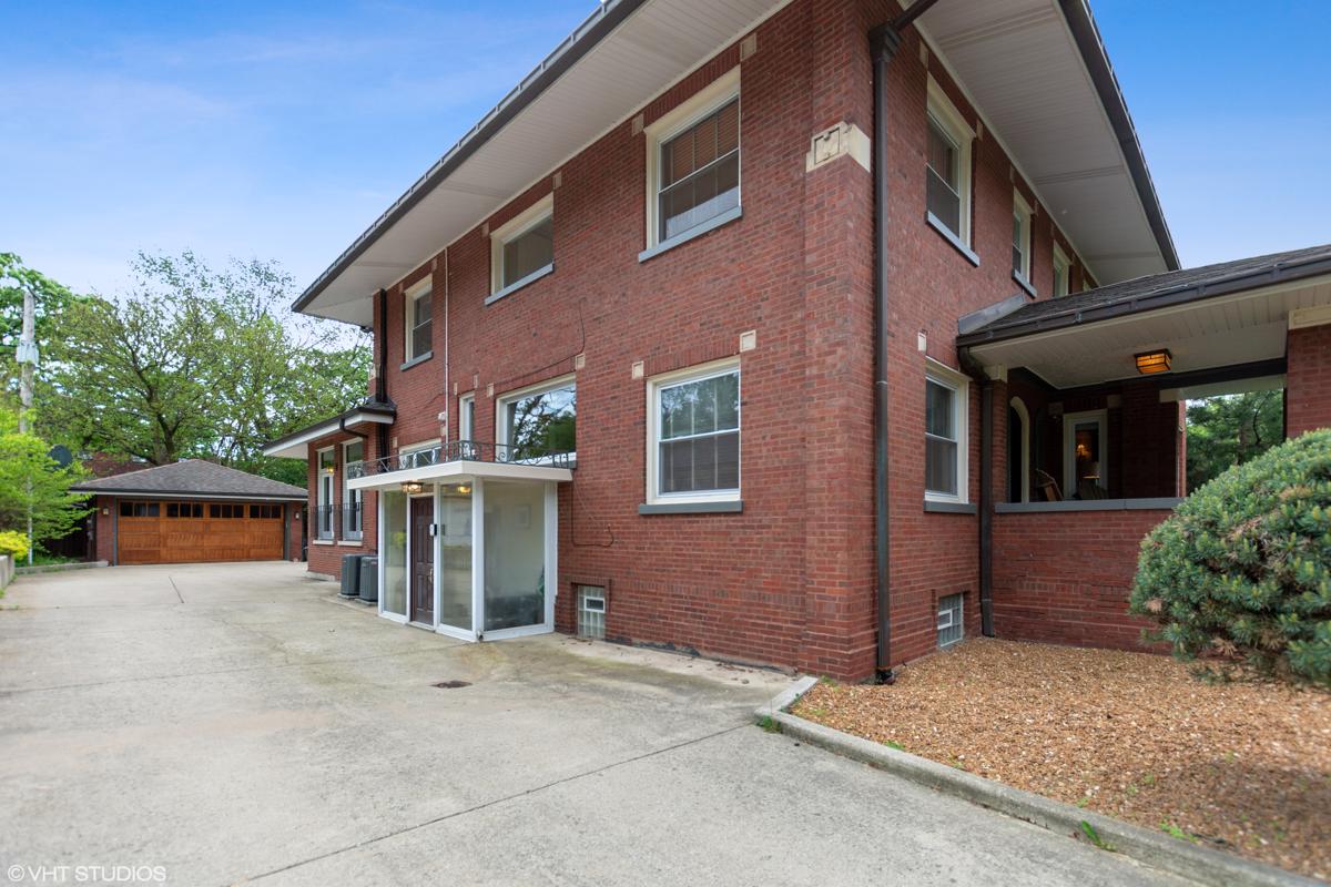 EXQUISITE HOME IN BEVERLY Illinois Luxury Homes Mansions For Sale Luxury Portfolio