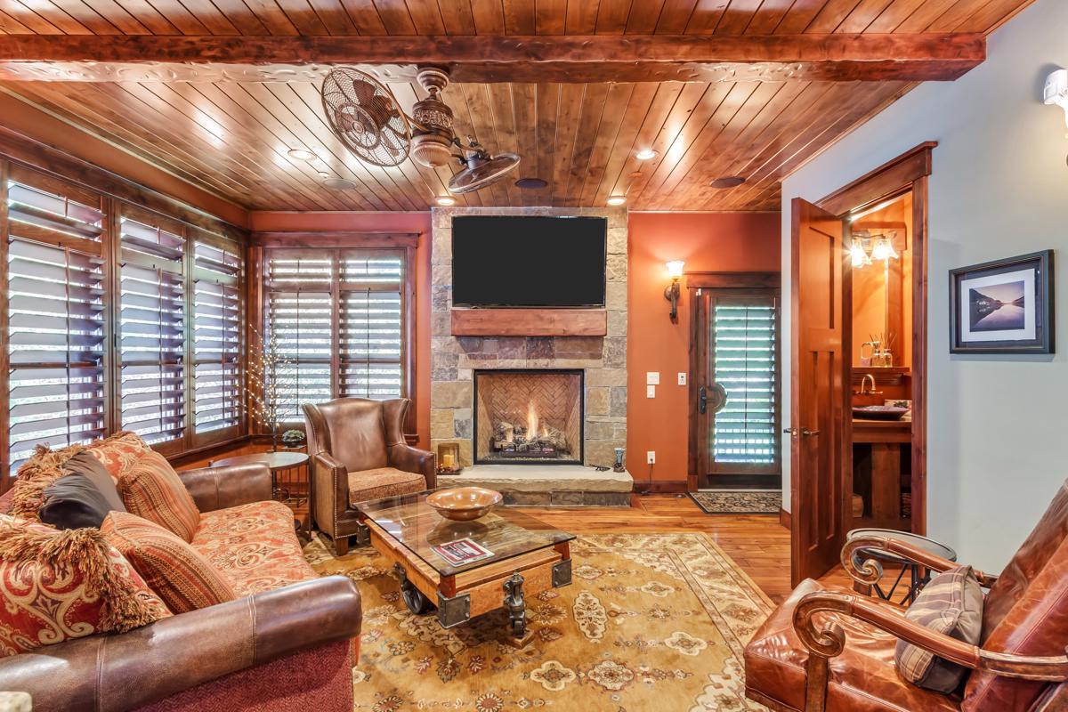 旧城后院最好的上主干道 luxury homes