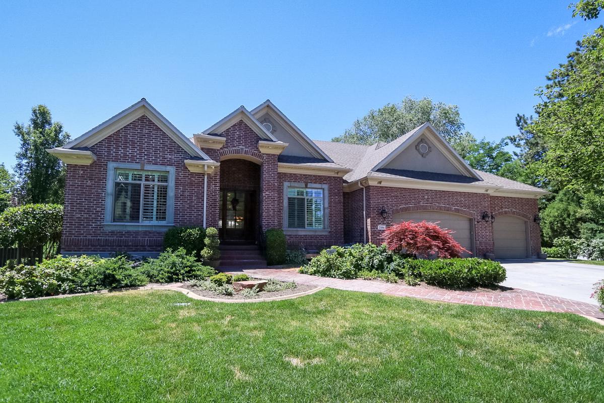 WONDERFUL CUSTOM BUILT HOLLADAY RAMBLER Utah Luxury Homes Mansions