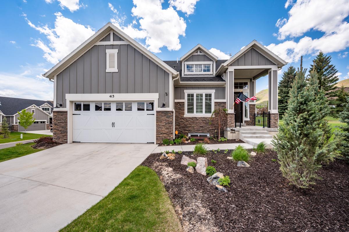 BEAUTIFUL HOME IN MIDWAY